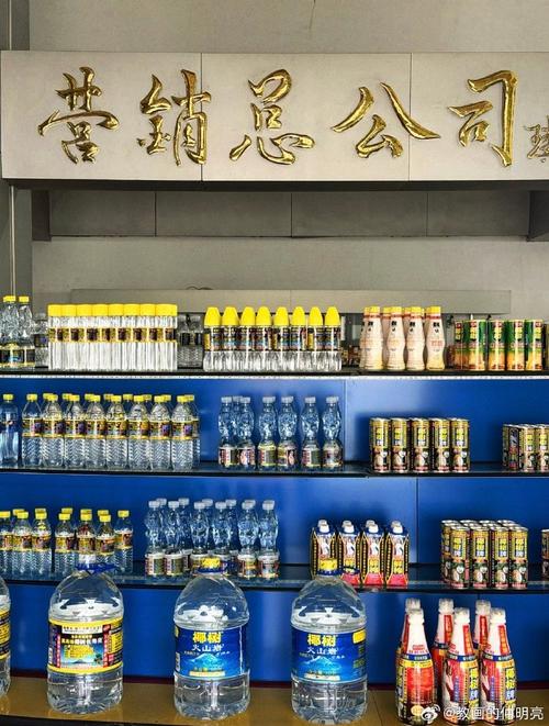 设计界的泥石流，掏心掏肺的广告语 当产品风格与公司气质高度一致